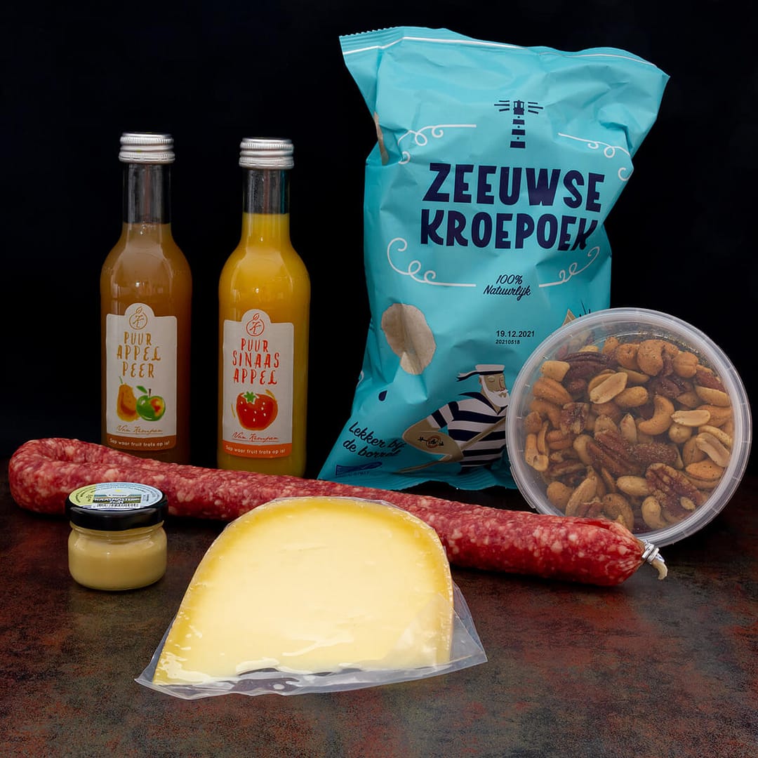 Zeeuws Borrel Doosje met Zeeuwse streekproducten