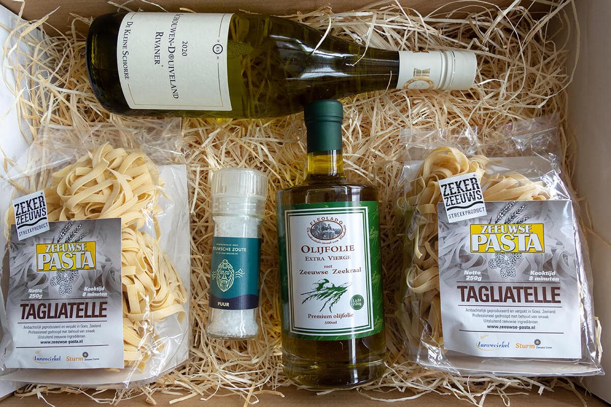 Zeeuws Doosje met Zeeuwse producten