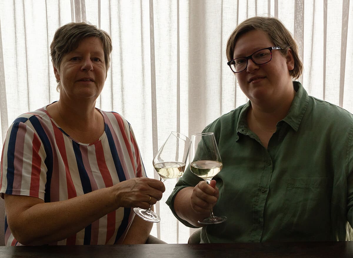 betty en michelle eigenaren van Zeeuws Doosje