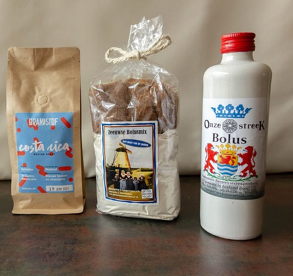 zeeuws dessert doosje met zeeuwse streekproducten